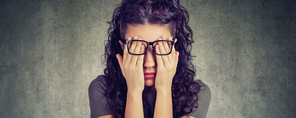 左右眼近视度数不同是怎么回事近视能减轻吗