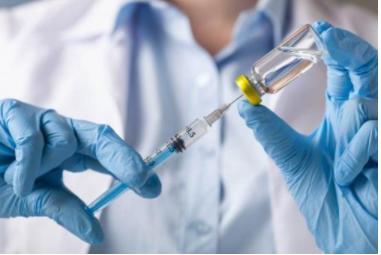 打过新冠疫苗胳膊酸沉怎么回事啊,新冠疫苗打的左胳膊怎么右胳膊疼