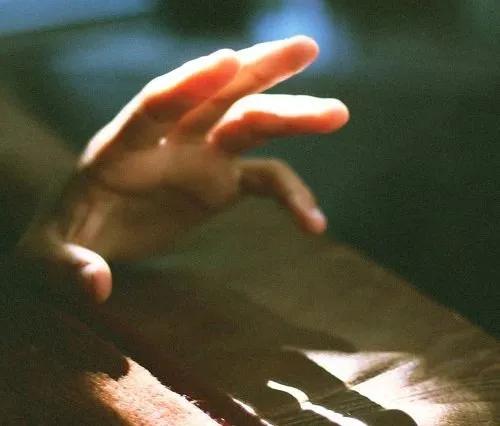 给虚伪的朋友的说说,真心朋友和虚伪朋友的句子说说