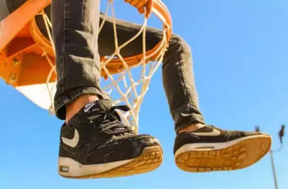 你知道这些鞋属于什么吗英语,各种鞋子怎么介绍其特点