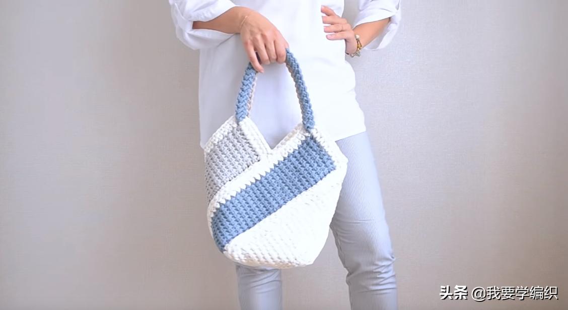 十一与其出门人挤人，不如在家看电视钩包包，一款拼色手提袋教程