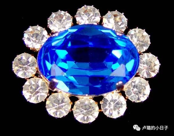 英国女王胸针高档轻奢,女王最贵胸针排行榜