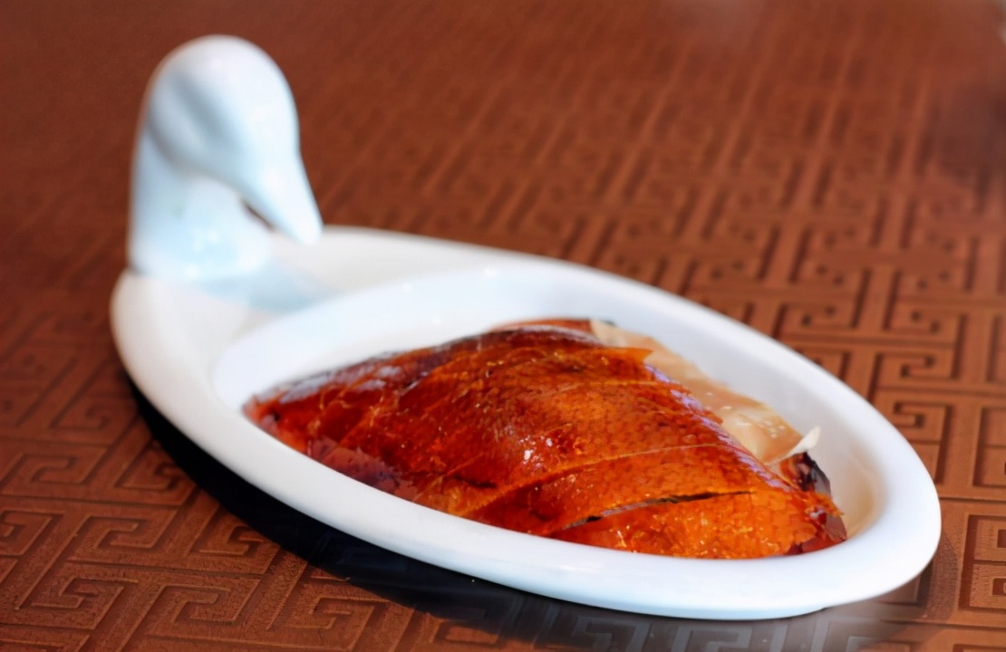 全聚德为什么从烤鸭之王跌落神坛,全聚德扭转3年连亏