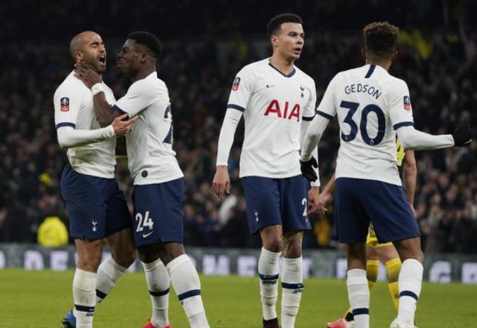 欧冠33分钟狂轰两球,疯狂2-2拜仁争冠