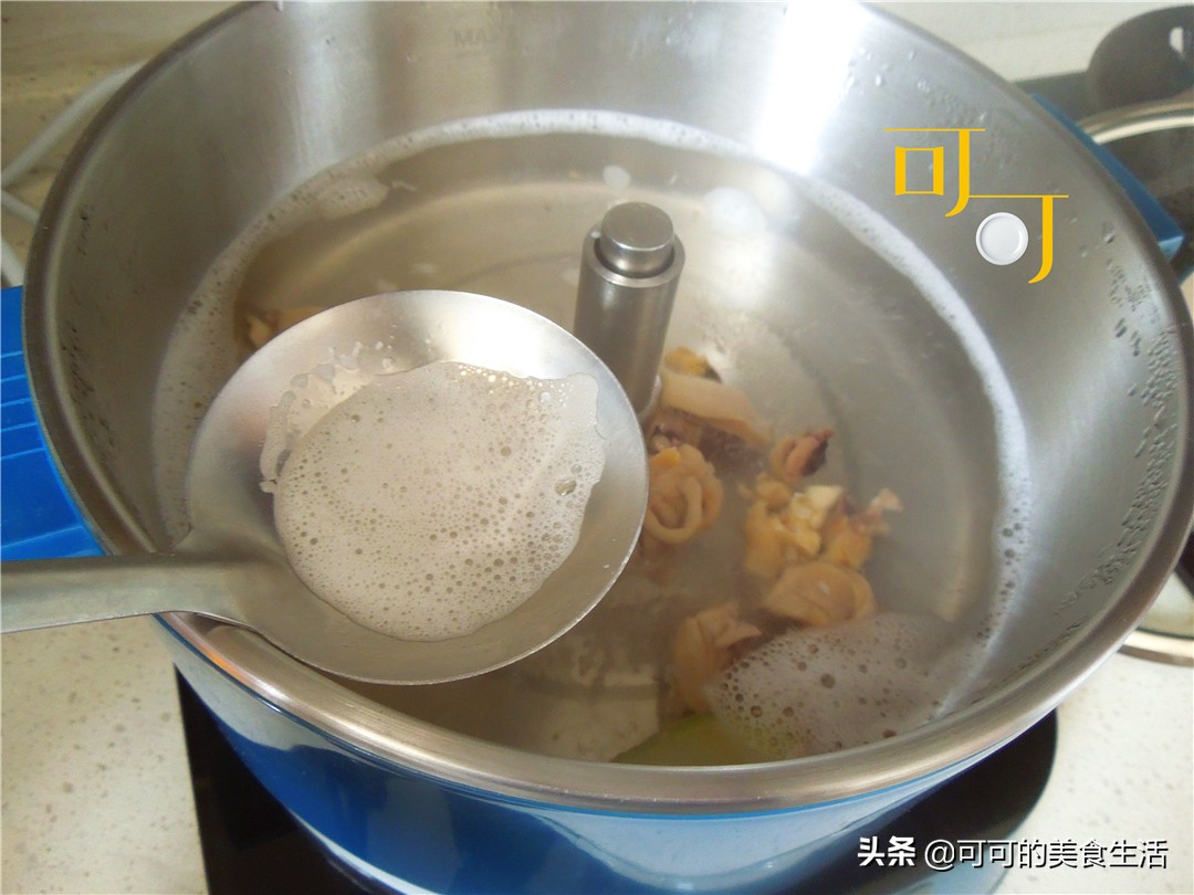 墨鱼干炖干蘑菇,墨鱼干煲汤搭配什么菌菇