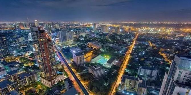 泰国留学,在泰国生活的外国人这么多,都在做些什么?