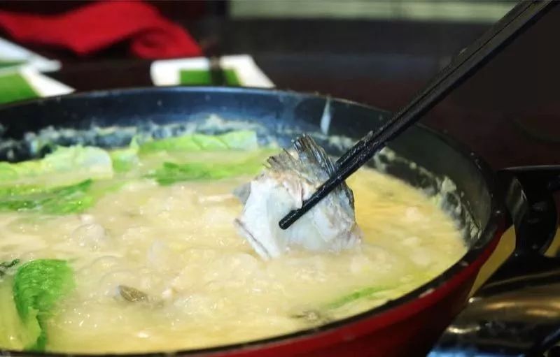 昆百大美食套餐2-3人云南火锅,不可错过的云南菜