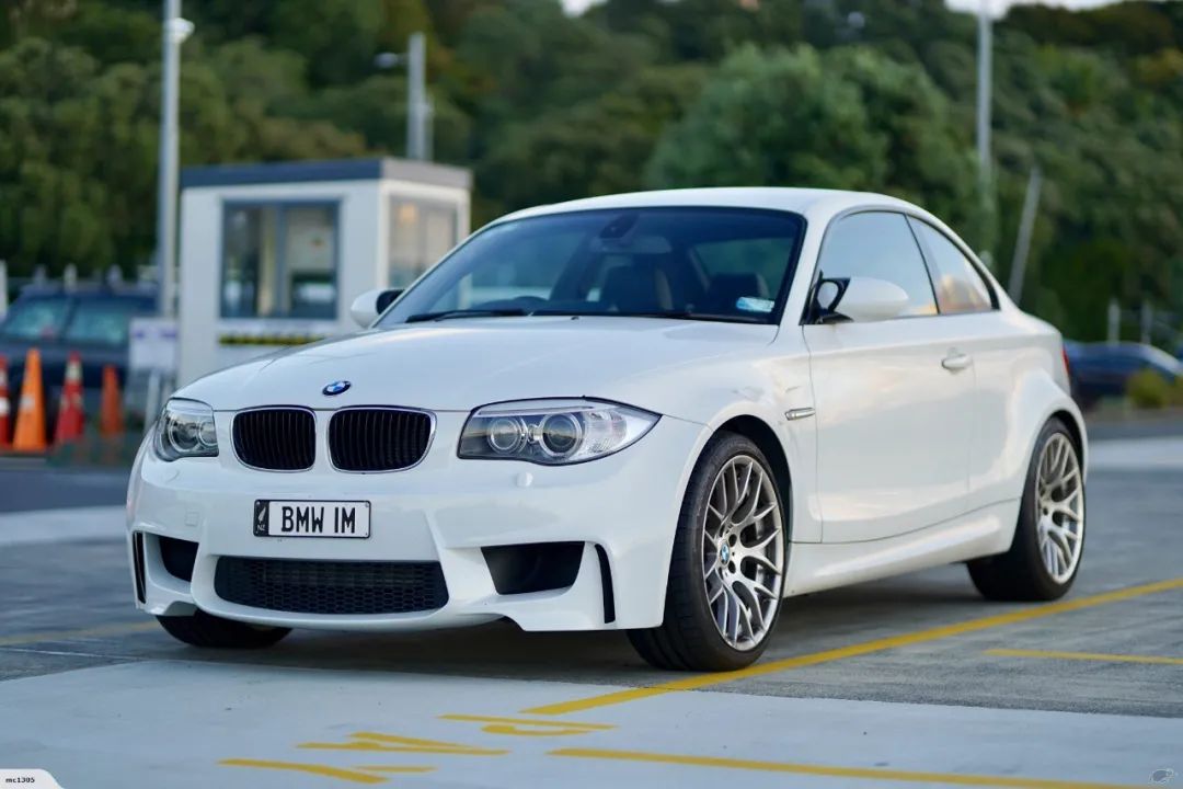 不到10万就能开一台掀背轿跑回家,不到10万就能买到很好的车