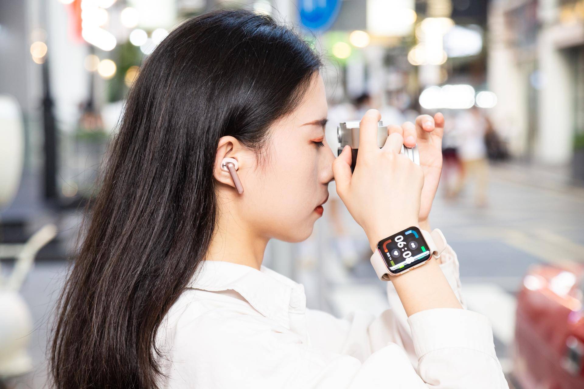 与众不同的oppowatch,oppowatch引领时尚轻松出行