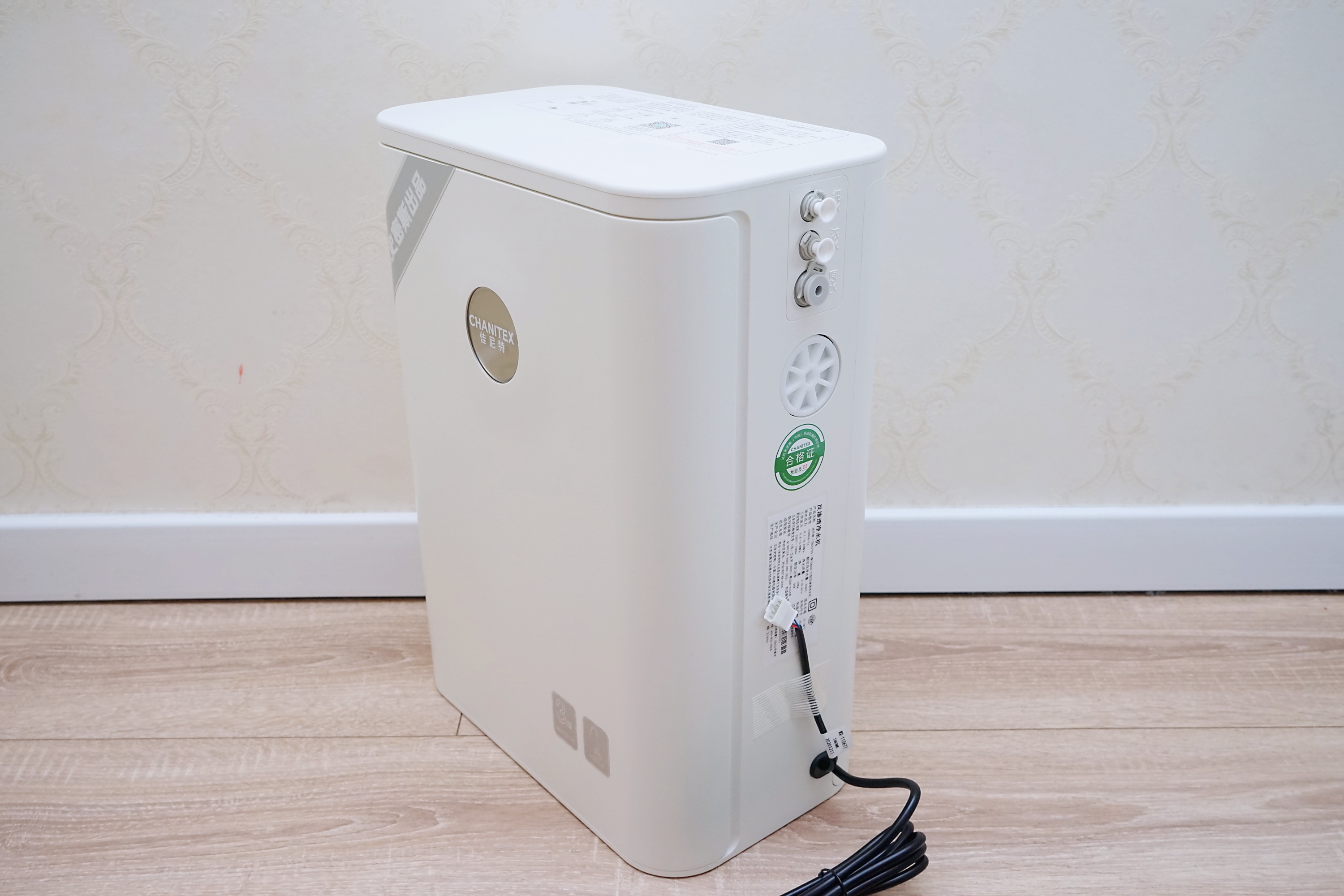 什么样的纯水机比较好,纯水机好还是矿物水好