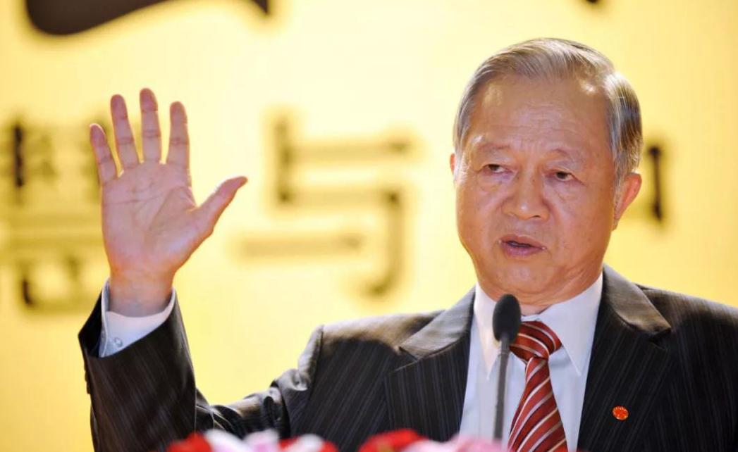 曾仕强讲世界上是否有鬼神存在,曾仕强教授讲人死了有鬼吗