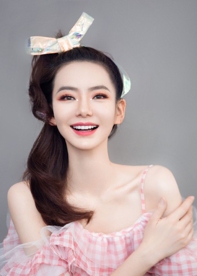 改善毛孔粗大有黑头粉刺爱出油,毛孔粗大粉刺黑头出油刷什么酸