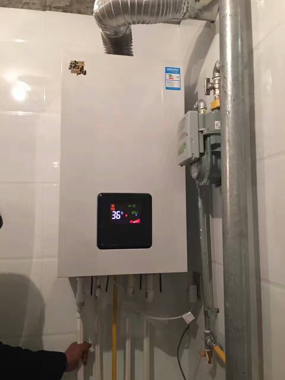 壁挂炉燃气费一般多少,壁挂炉一万左右