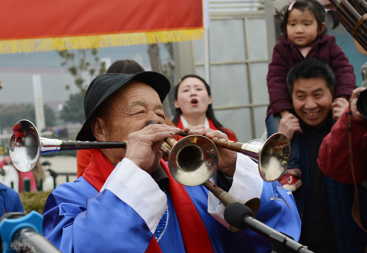 唢呐匠在古代的地位,唢呐从备受推崇到遭人冷落