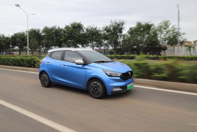 车虽小五脏俱全,江铃易至ev3的320里程真实续航实测