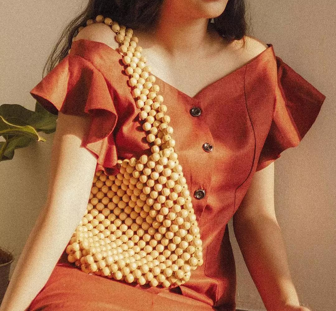 2020冬天流行什么包包款式,今年流行的串珠包