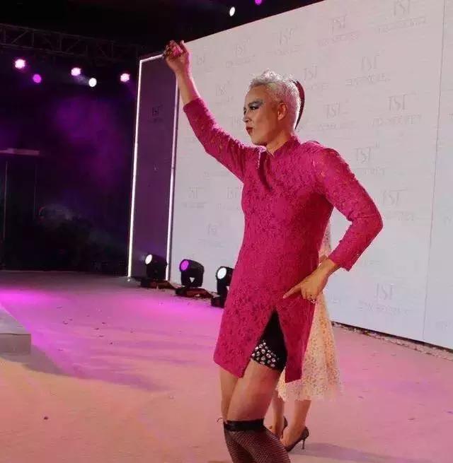 21亿智商税？屡遭质疑的微商面膜如此赚钱！林志玲陶虹都陷入了