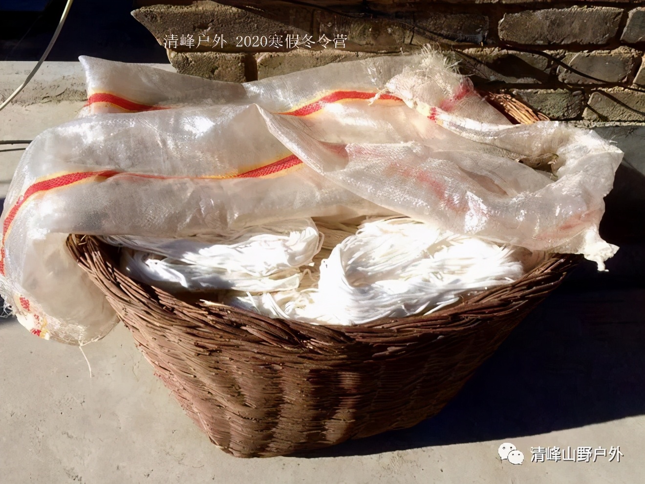 适合小学生寒假去的冬令营,冬天儿童冰雪游学