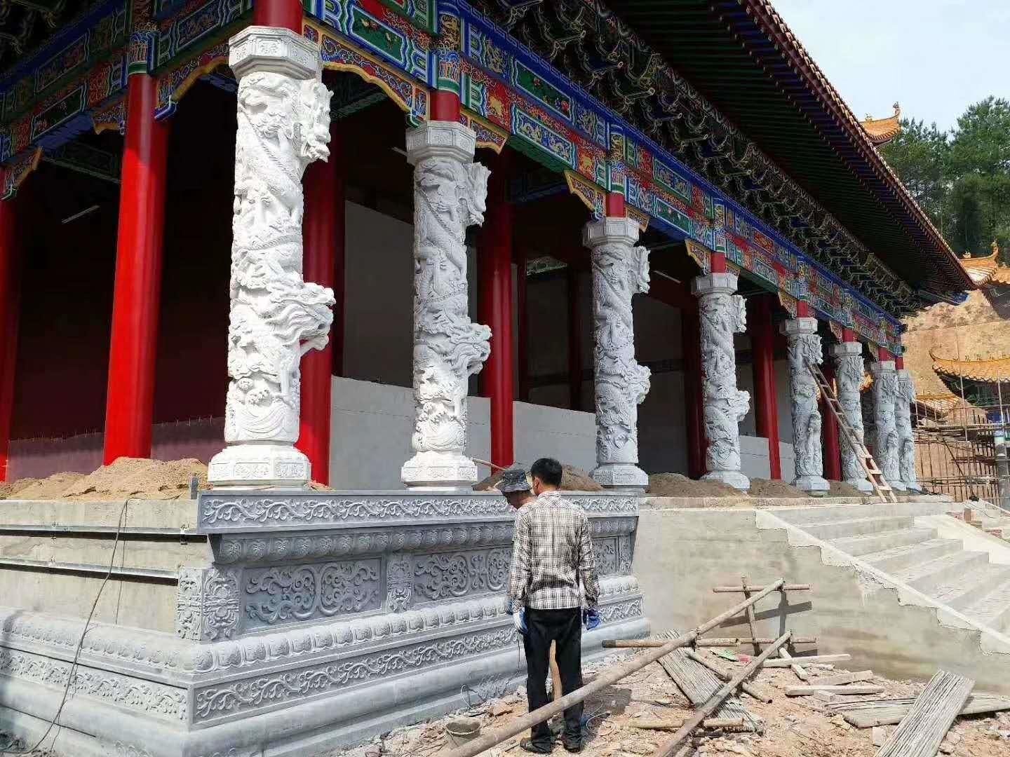 石雕龙柱有什么意思,龙柱石雕的寓意