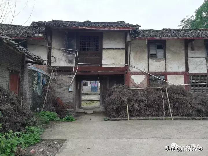 四川南充千年古城,南充小山村