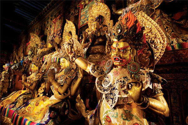 布达拉宫里面有什么传说,关于拉萨布达拉宫的传说