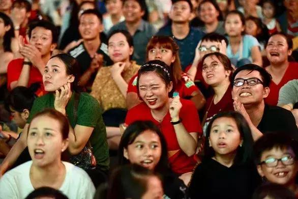 越南人很喜欢足球,越南有多喜欢足球