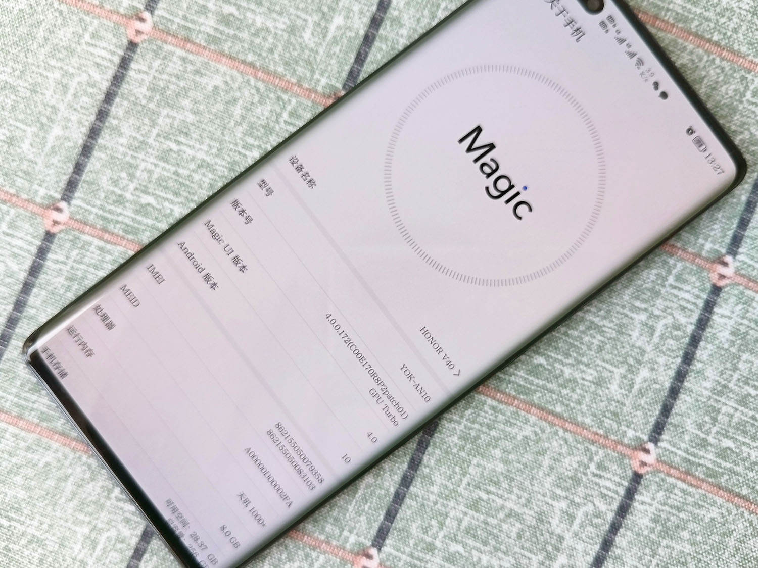 荣耀v40最详细评测,荣耀v20半年后表现如何