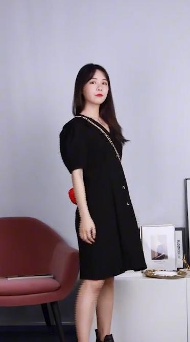 ur新款服装测评,ur时尚服装开箱