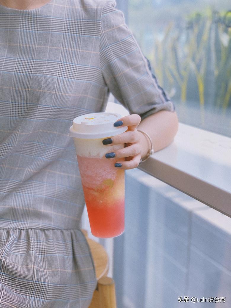 喜茶凭什么爆红,喜茶爆红的营销案例分析报告