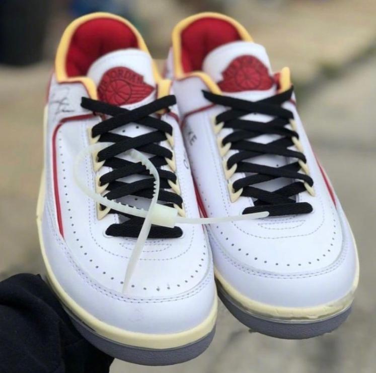 耐克ajvs阿迪达斯椰子,耐克与乔丹联名鞋aj