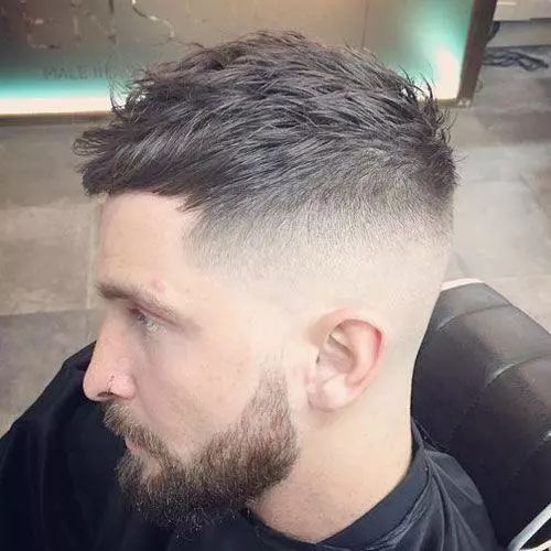 头发很硬两侧总是翘起怎么剪,头发很硬两侧总是翘起