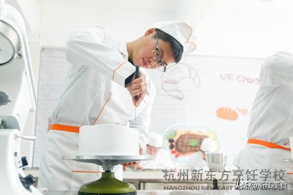 学烘焙师的出路是什么,学完烘焙课如何就业