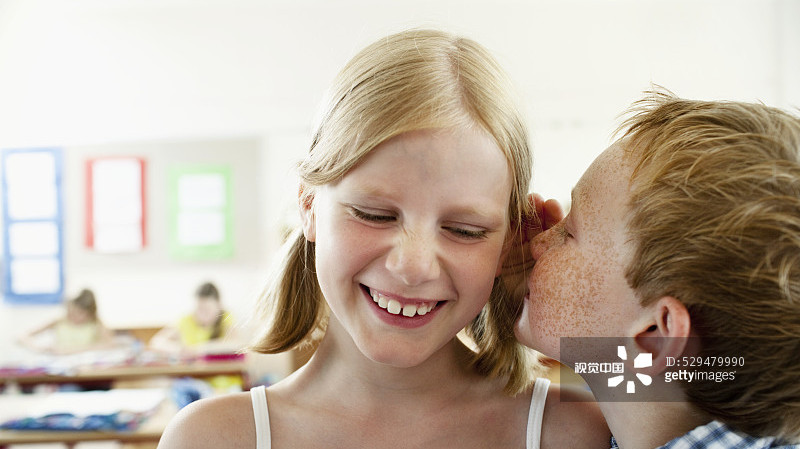 男人是这样骗女人的,男人总是骗女人那叫爱吗