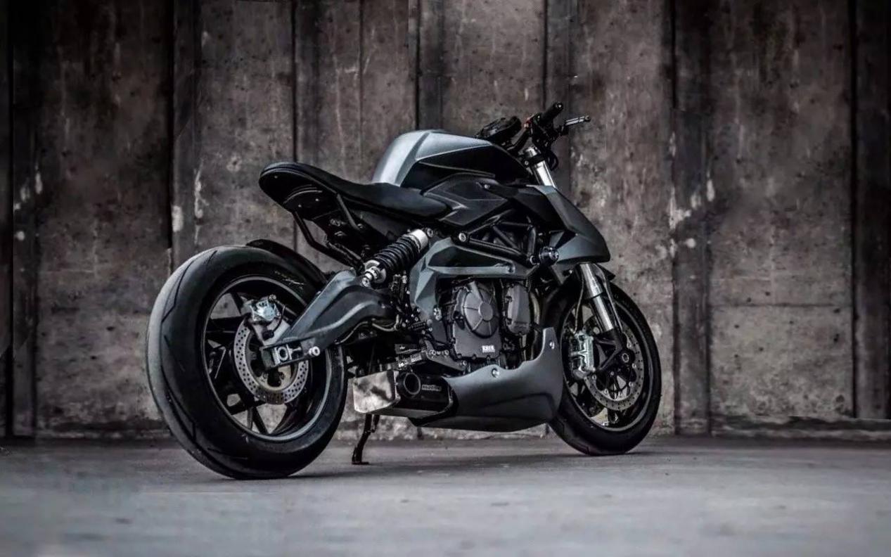 趁年轻买一辆属于自己的机车,花最少的钱买最能装的车