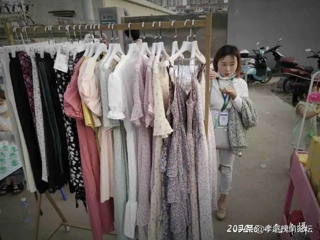 孝感市摆地摊,孝感市区摆地摊