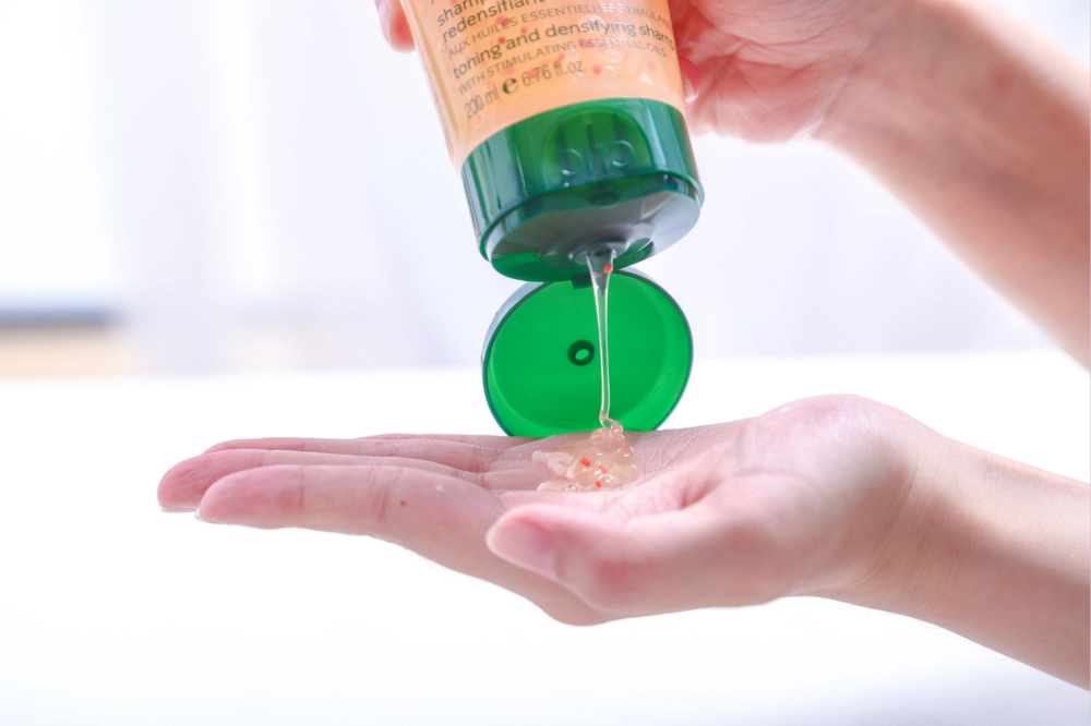 细软塌发质多久洗一次头发,怎样拯救一天就油的头发