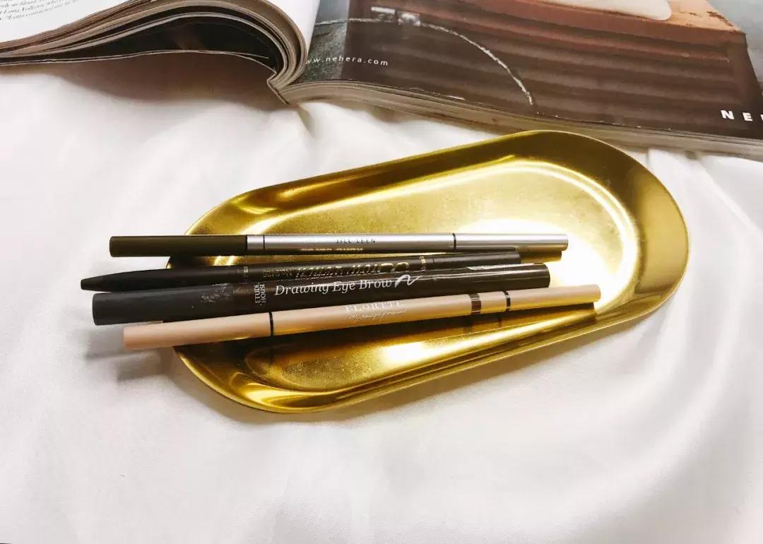 最流行的眉笔画出来特好看,便宜好用能画出根根分明的眉笔