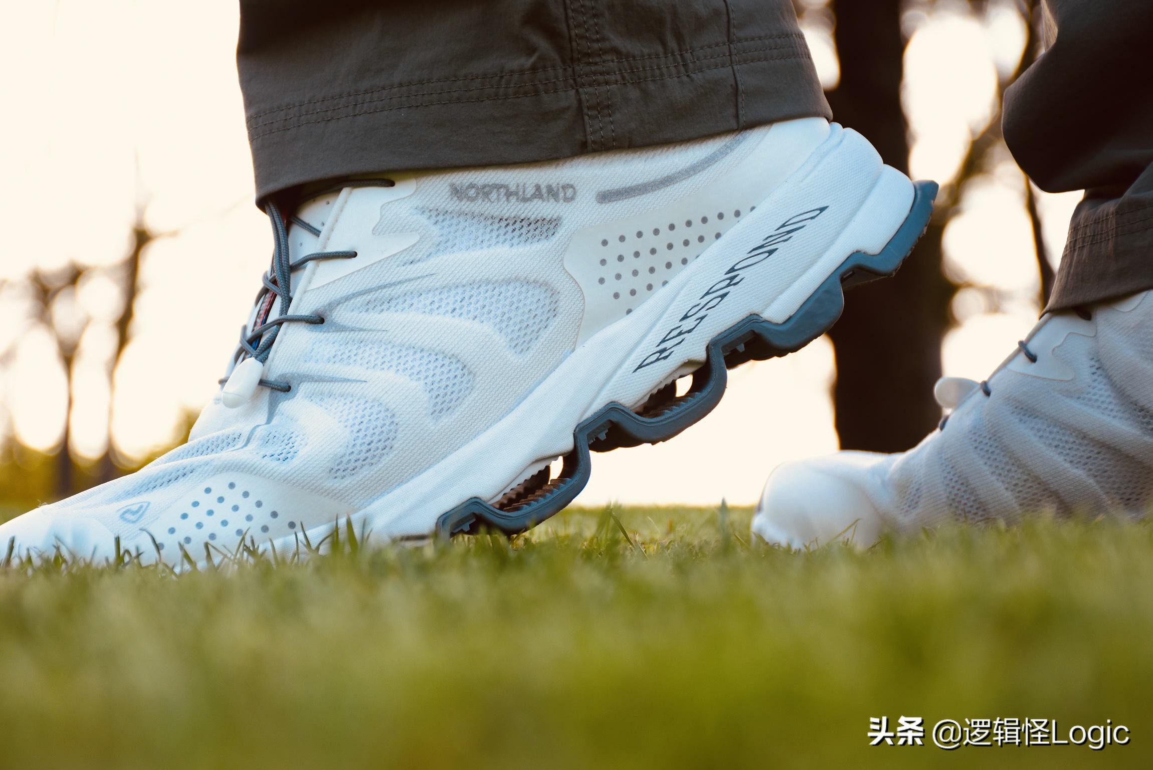 踏云追风,任你随心所欲:诺诗兰SKYECO徒步鞋体验
