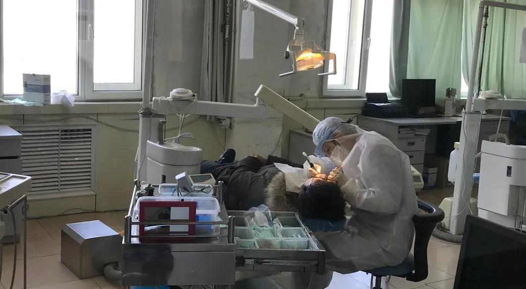 记者探访一线医护,记者探访查体中心