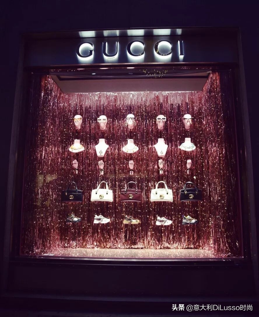 欧洲橱窗为什么漂亮,国外橱窗和小店的区别