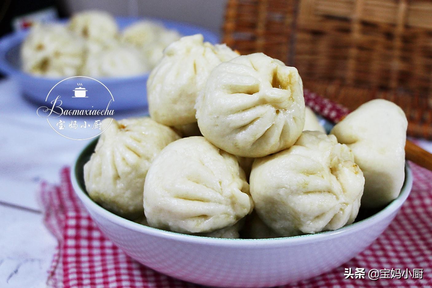 宅家里做包子怎么做,早餐店蒸包子发面最佳方法
