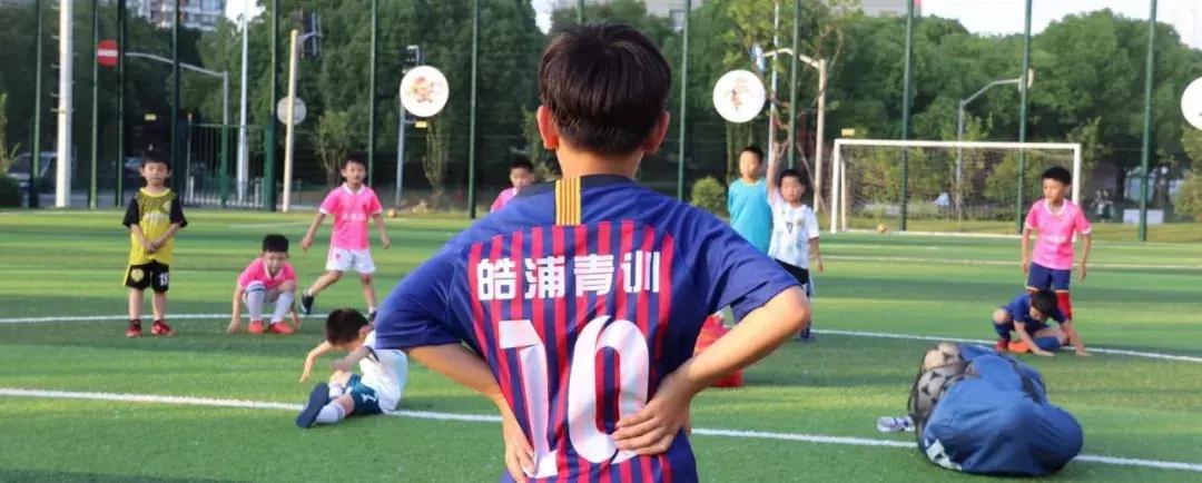 DreamBigger丨一家死磕足球的梦想制造局