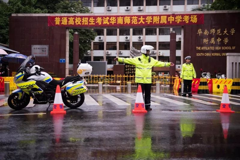 四十年高考作文题回顾,十年前广东高考作文题