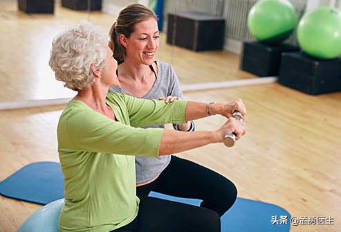 如何通过运动降低心率和血压,年轻人通过运动血压会降低吗