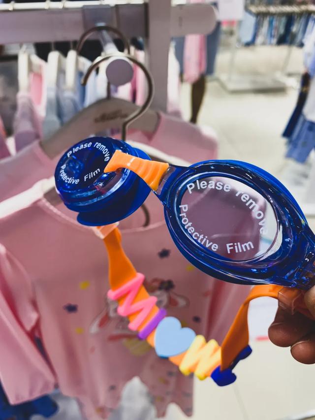 带宝宝游泳有必要吗,带孩子游泳需要带什么