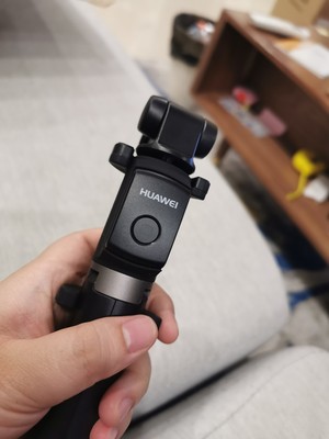 华为三脚架自拍杆af15怎么用,华为有线自拍杆的使用方法及操作