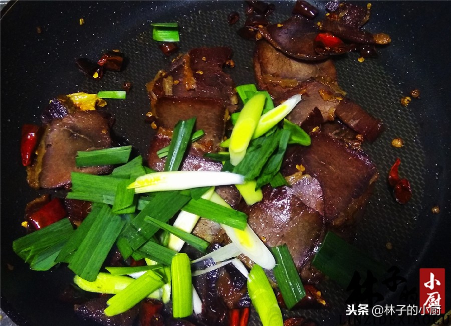 云南人家常菜松茸,地道美食云南菜好吃不贵