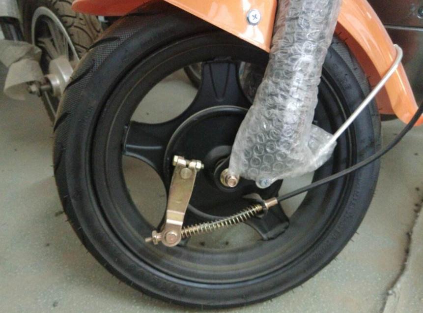 电动车真空胎气嘴根部漏气怎么办,电动车真空胎加了自补液还是漏气