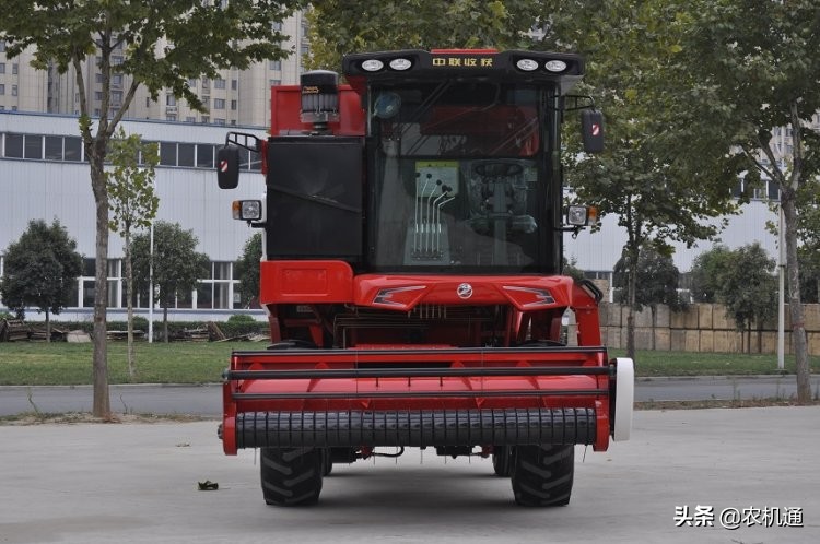 19款花生收获机,花生联合收获机最新款多少钱一台