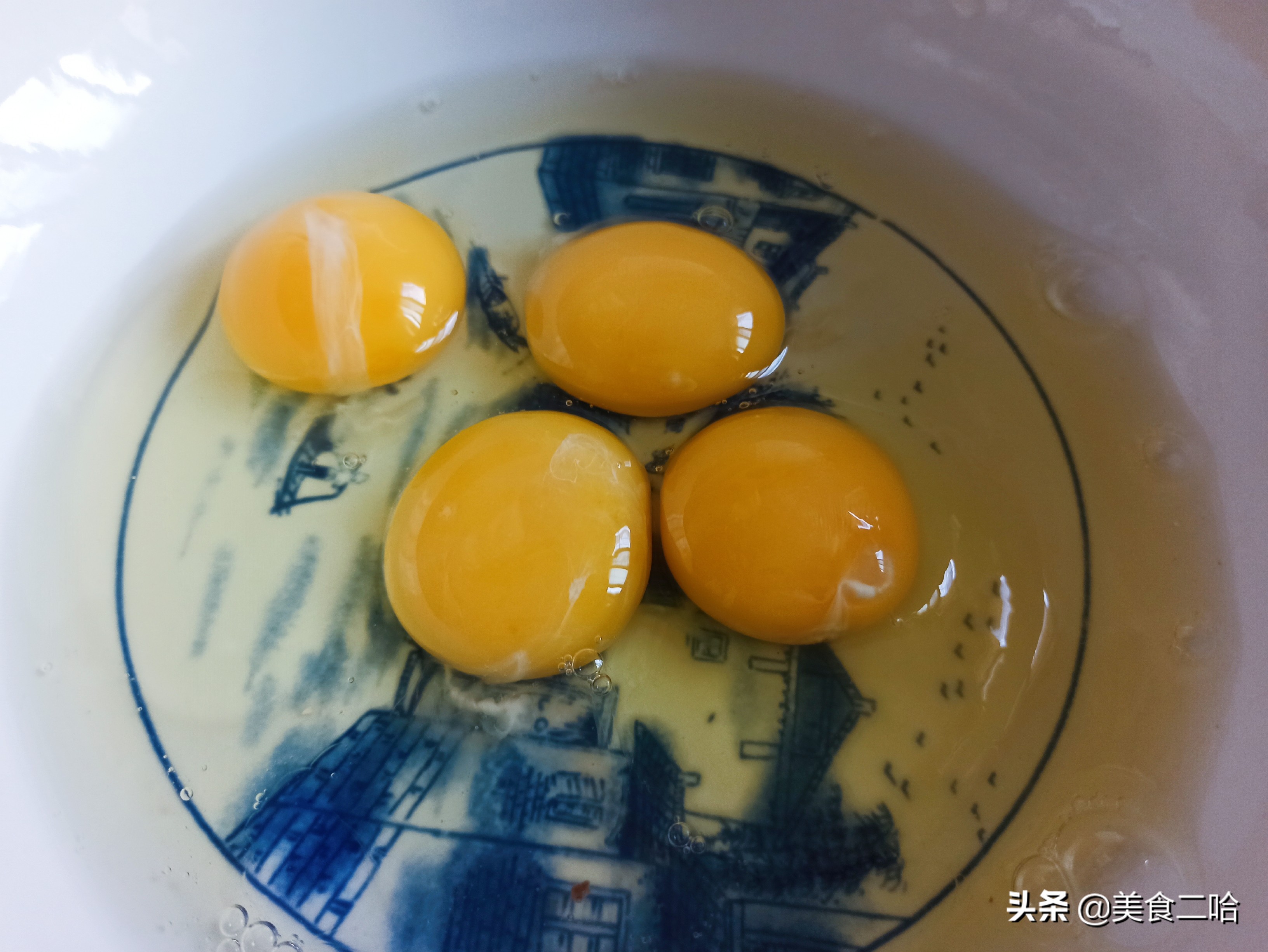 电饭煲蒸蛋糕开盖塌陷,电饭煲蒸蛋糕如何防止开锅塌陷